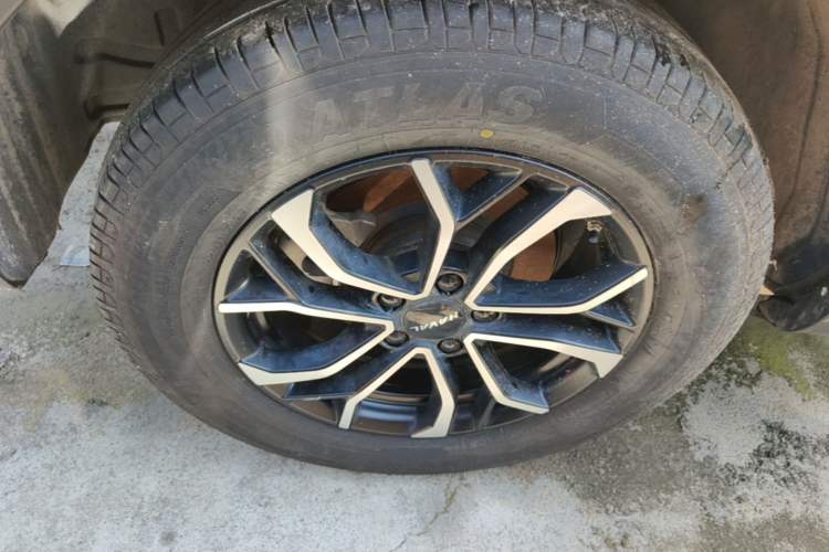Used Haval H6 2023 National Trend Edition 1.5T Automatic Urban Version Right Rear Wheel Hub