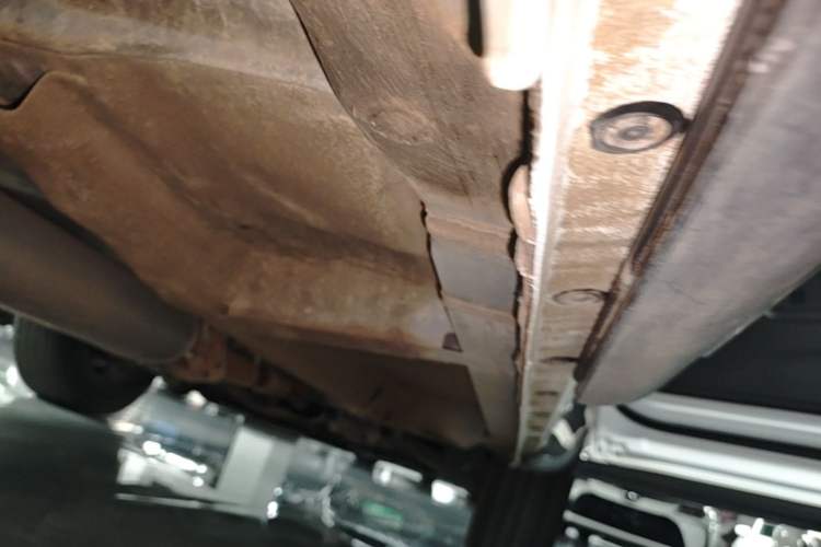 Used Haval H6 2023 National Trend Edition 1.5T Automatic Urban Version Right Side Sill