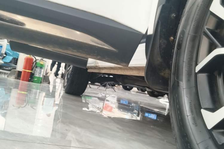 Used Haval H6 2023 National Trend Edition 1.5T Automatic Urban Version Right Side Sill