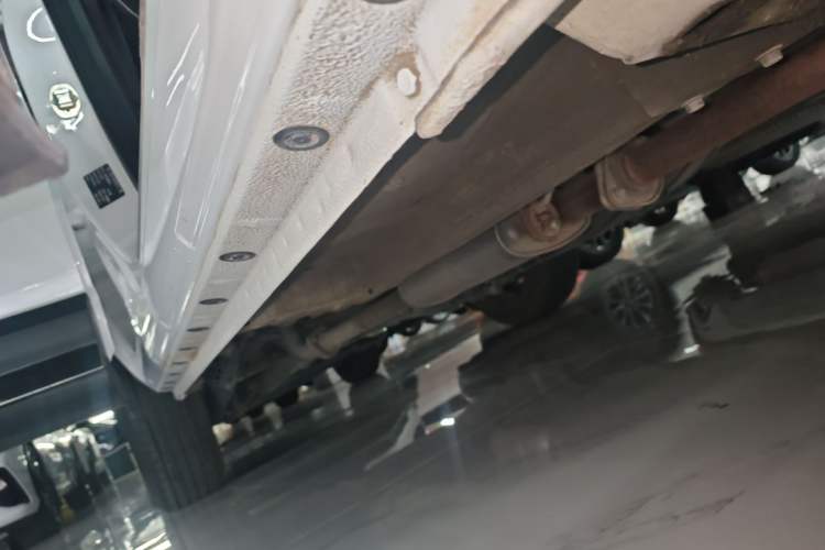 Used Haval H6 2023 National Trend Edition 1.5T Automatic Urban Version Right Side Sill
