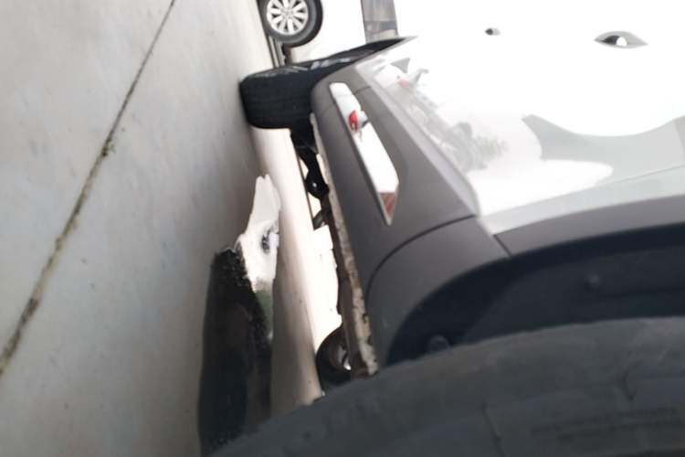 Used Haval H6 2023 National Trend Edition 1.5T Automatic Urban Version Right Side Sill