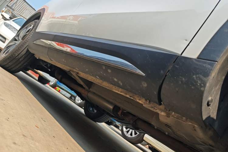 Used Haval H6 2023 National Trend Edition 1.5T Automatic Champion Version Right Side Sill