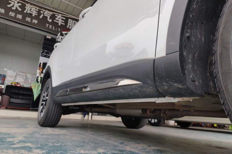 Used Haval H6 2023 National Trend Edition 1.5T Automatic Urban Version Right Side Sill