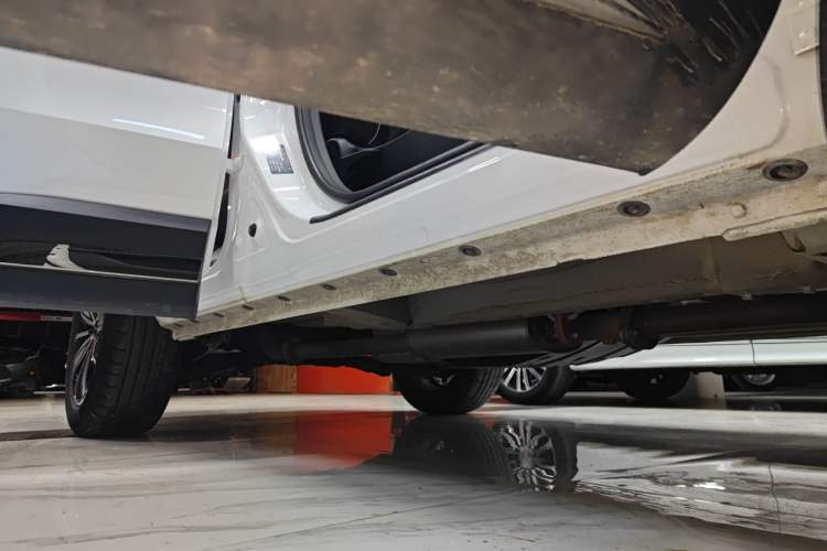 Used Haval H6 2023 National Trend Edition 1.5T Automatic Champion Version Right Side Sill
