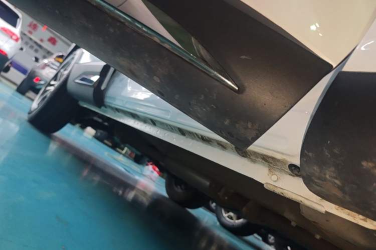 Used Haval H6 2023 National Trend Edition 1.5T Automatic Urban Version Right Side Sill