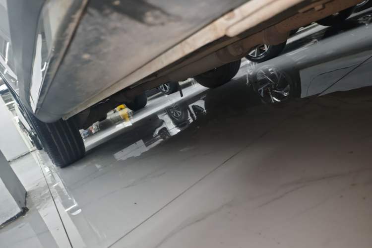 Used Haval H6 2023 National Trend Edition 1.5T Automatic Urban Version Right Side Sill