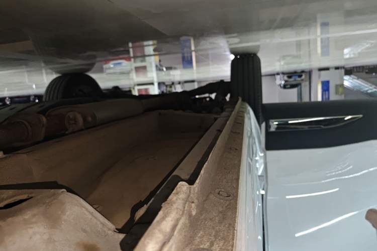 Used Haval H6 2023 National Trend Edition 1.5T Automatic Urban Version Right Side Sill