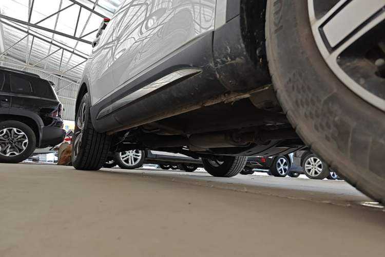 Used Haval H6 2023 National Trend Edition 1.5T Automatic Champion Version Right Side Sill