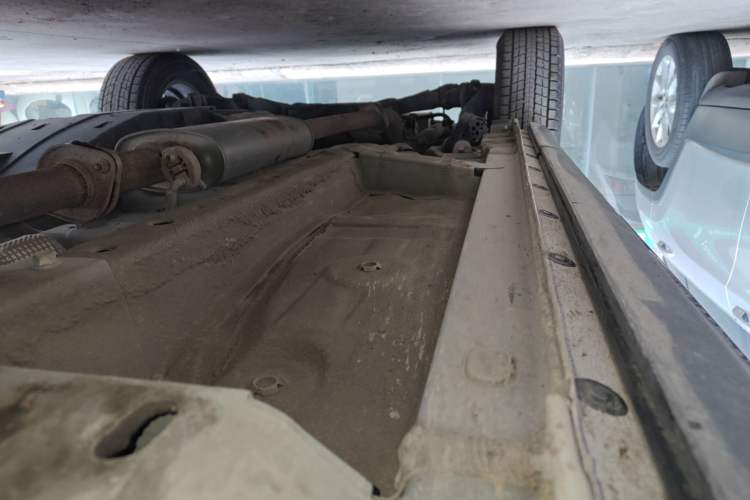 Used Haval H6 2023 National Trend Edition 1.5T Automatic Urban Version Right Side Sill