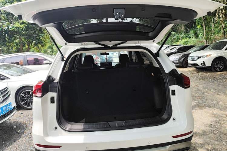 Used Haval H6 2023 National Trend Edition 1.5T Automatic Urban Version Trunk