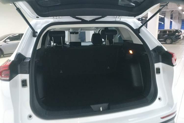Used Haval H6 2023 National Trend Edition 1.5T Automatic Urban Version Trunk