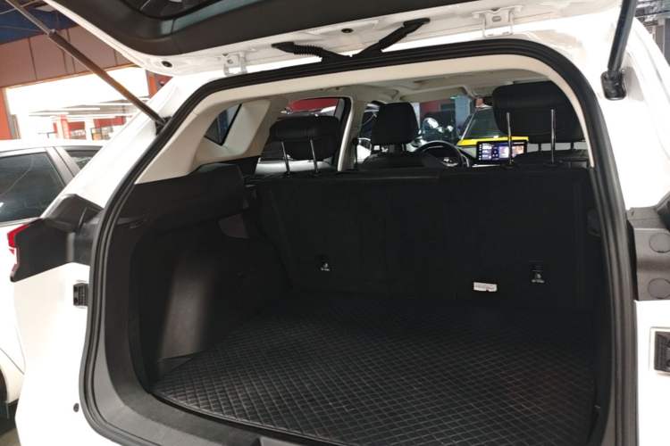 Used Haval H6 2023 National Trend Edition 1.5T Automatic Urban Version Trunk