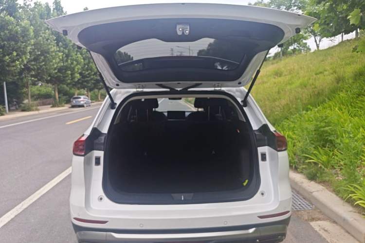 Used Haval H6 2023 National Trend Edition 1.5T Automatic Urban Version Trunk