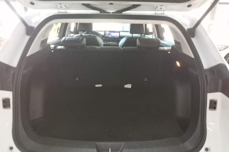 Used Haval H6 2023 National Trend Edition 1.5T Automatic Urban Version Trunk