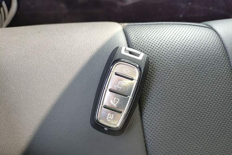 Used Haval H6 2023 National Trend Edition 1.5T Automatic Urban Version Vehicle Key