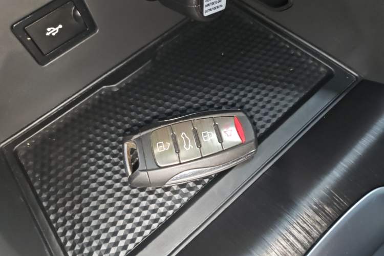 Used Haval H6 2023 National Trend Edition 1.5T Automatic Urban Version Vehicle Key