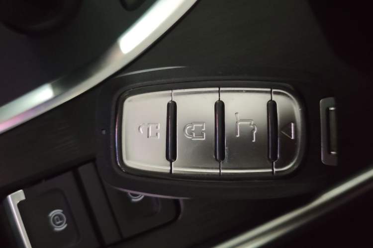 Used Haval H6 2023 National Trend Edition 1.5T Automatic Urban Version Vehicle Key