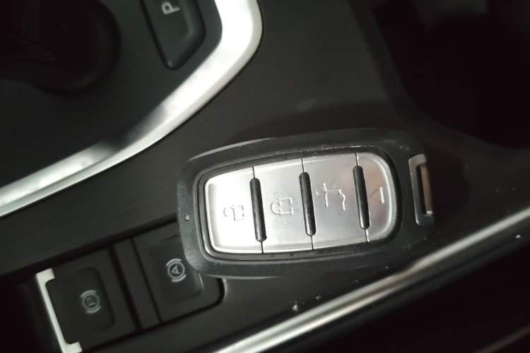 Used Haval H6 2023 National Trend Edition 1.5T Automatic Urban Version Vehicle Key