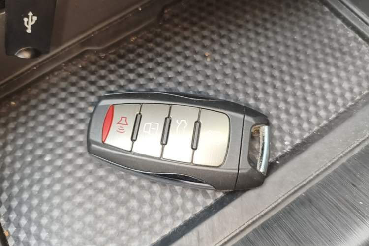 Used Haval H6 2023 National Trend Edition 1.5T Automatic Urban Version Vehicle Key