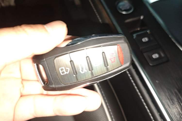 Used Haval H6 2023 National Trend Edition 1.5T Automatic Urban Version Vehicle Key