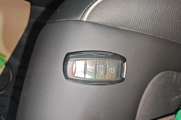 Used Haval H6 2023 National Trend Edition 1.5T Automatic Champion Version Vehicle Key