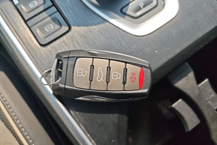 Used Haval H6 2023 National Trend Edition 1.5T Automatic Champion Version Vehicle Key