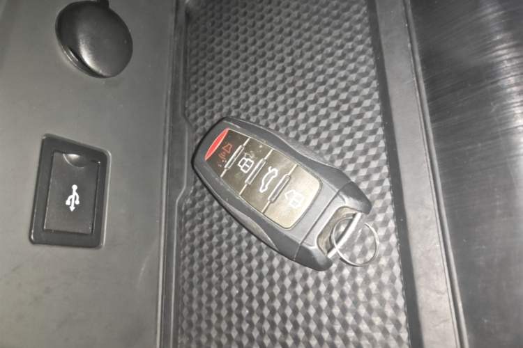 Used Haval H6 2023 National Trend Edition 1.5T Automatic Urban Version Vehicle Key