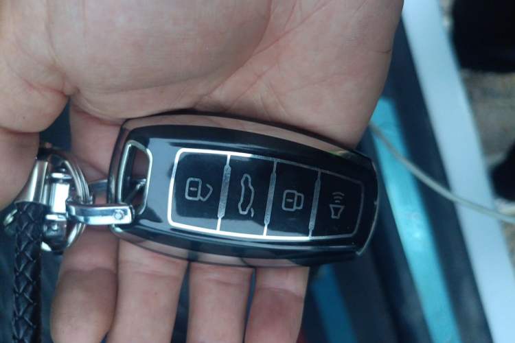 Used Haval H6 2023 National Trend Edition 1.5T Automatic Champion Version Vehicle Key