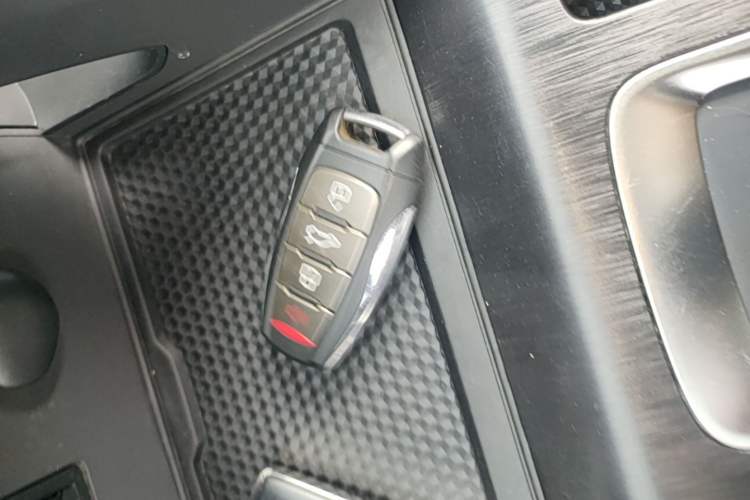 Used Haval H6 2023 National Trend Edition 1.5T Automatic Urban Version Vehicle Key
