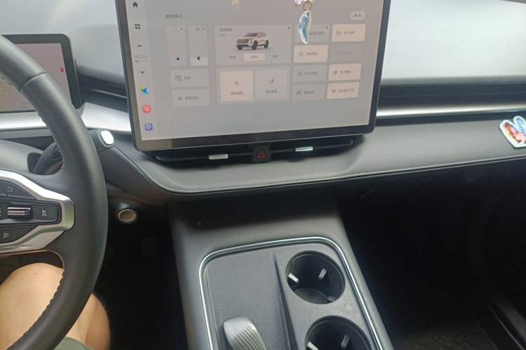 Used Haval H6 2024 1.5T Two-Wheel Drive Max Audio And AC Panel