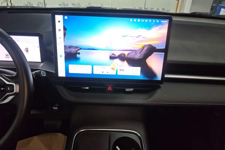 Used Haval H6 2024 1.5T Two-Wheel Drive Max Audio And AC Panel