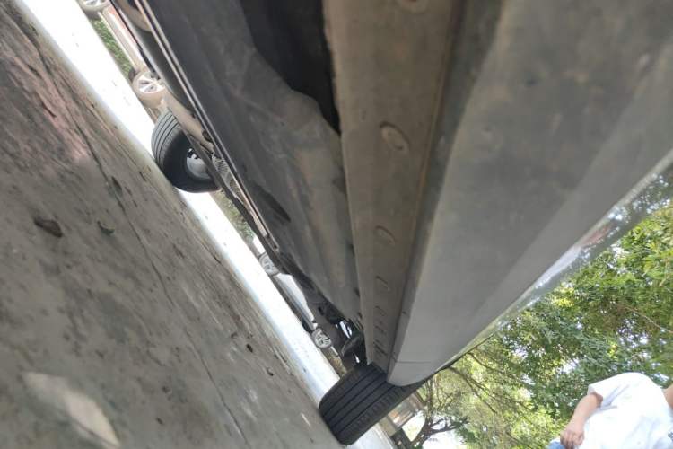 Used Haval H6 2024 1.5T Two-Wheel-Drive Classic Edition Chassis Front Left