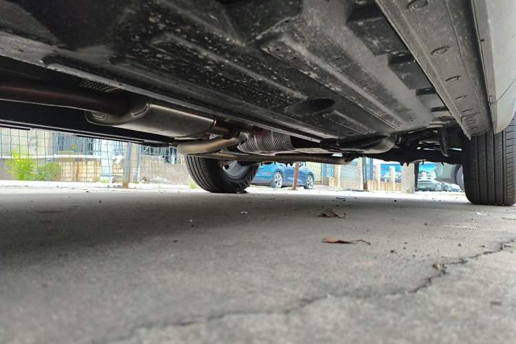 Used Haval H6 2024 1.5T Two-Wheel-Drive Classic Edition Chassis Front Left
