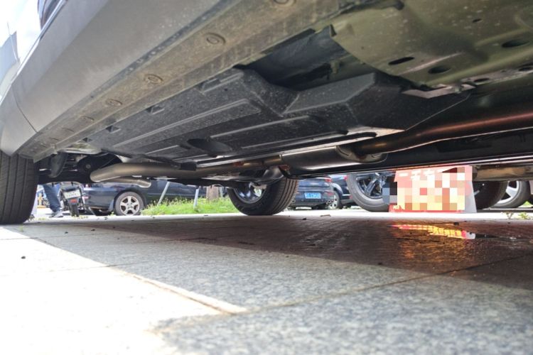Used Haval H6 2024 1.5T Two-Wheel Drive Ultra Chassis Front Right