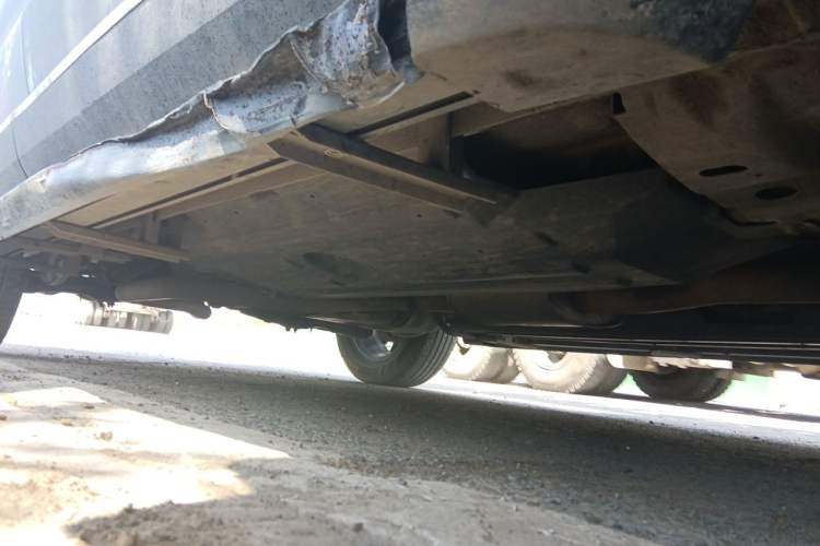 Used Haval H6 2024 1.5T Two-Wheel-Drive Classic Edition Chassis Front Right