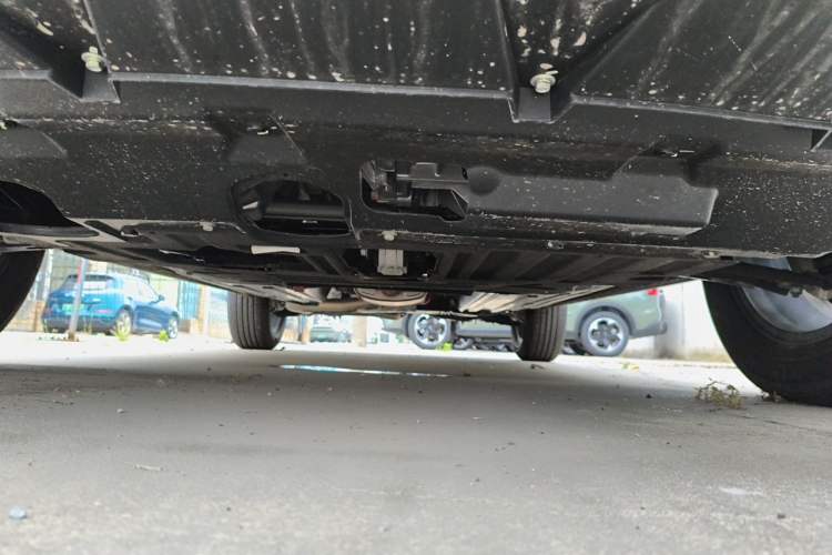 Used Haval H6 2024 1.5T Two-Wheel-Drive Classic Edition Chassis Front