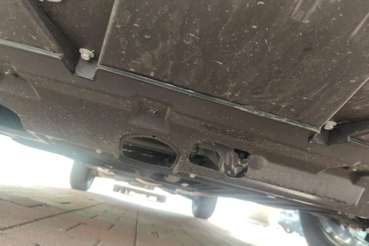 Used Haval H6 2024 1.5T Two-Wheel-Drive Classic Edition Chassis Front