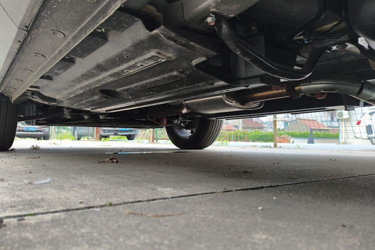Used Haval H6 2024 1.5T Two-Wheel-Drive Classic Edition Chassis Rear Left