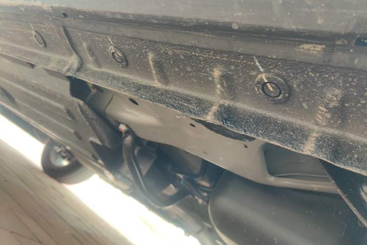 Used Haval H6 2024 1.5T Two-Wheel-Drive Classic Edition Chassis Rear Left