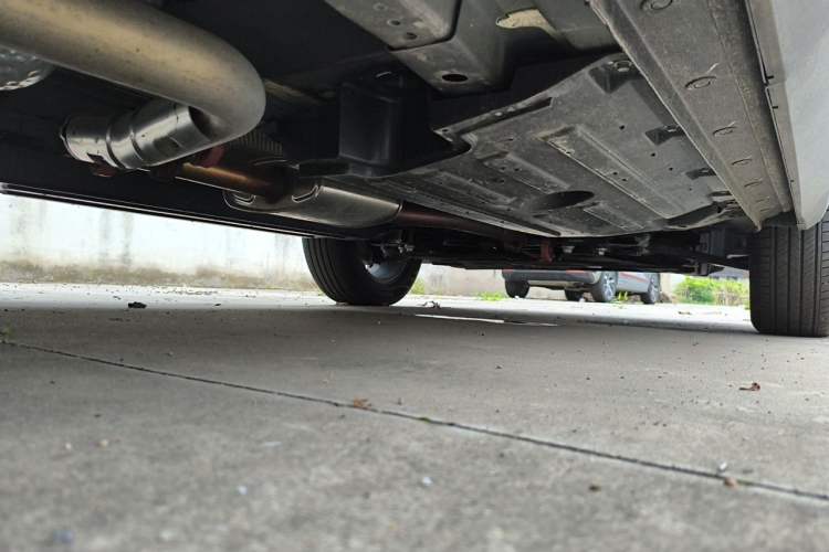 Used Haval H6 2024 1.5T Two-Wheel-Drive Classic Edition Chassis Rear Right