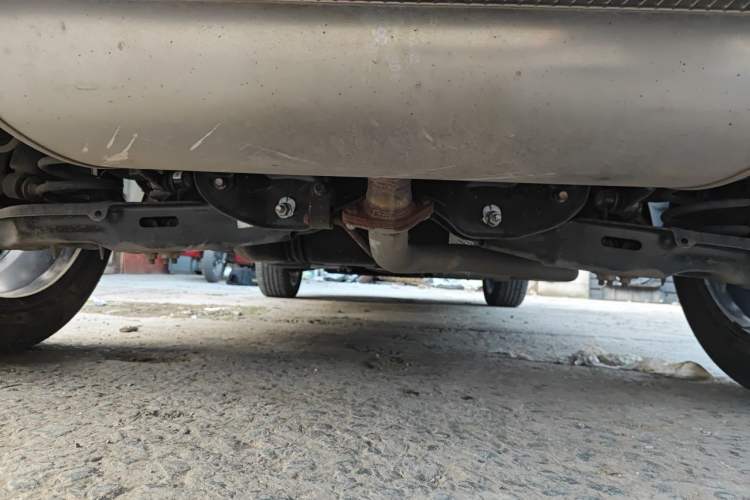 Used Haval H6 2024 1.5T Two-Wheel Drive Max Chassis Rear