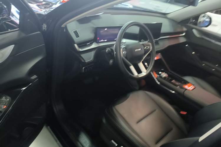 Used Haval H6 2024 1.5T Two-Wheel-Drive Classic Edition Driver Seat