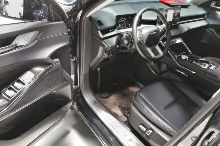 Used Haval H6 2024 1.5T Two-Wheel-Drive Classic Edition Driver Seat