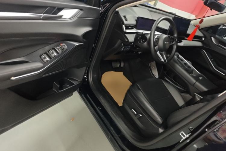Used Haval H6 2024 1.5T Two-Wheel Drive Max Driver Seat