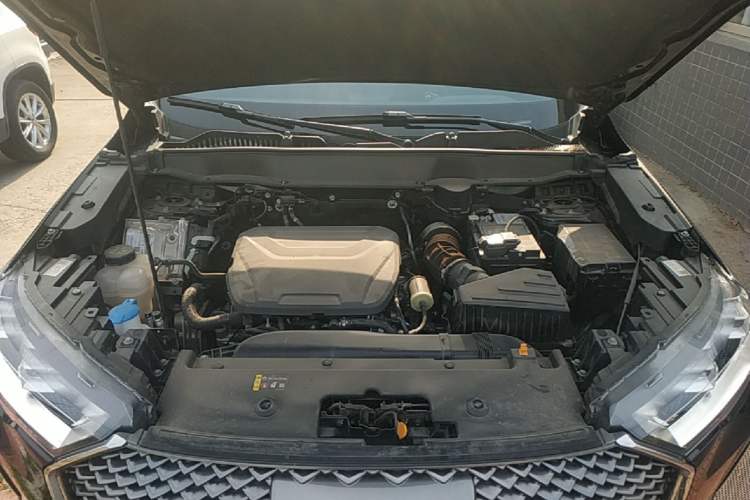 Used Haval H6 2024 1.5T Two-Wheel-Drive Classic Edition Engine Bay