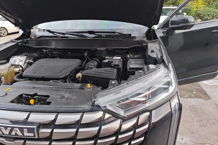 Used Haval H6 2024 1.5T Two-Wheel Drive Max Engine Bay Left