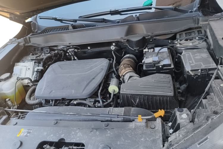 Used Haval H6 2024 1.5T Two-Wheel Drive Ultra Engine Bay