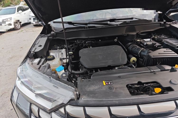 Used Haval H6 2024 1.5T Two-Wheel Drive Max Engine Bay Right
