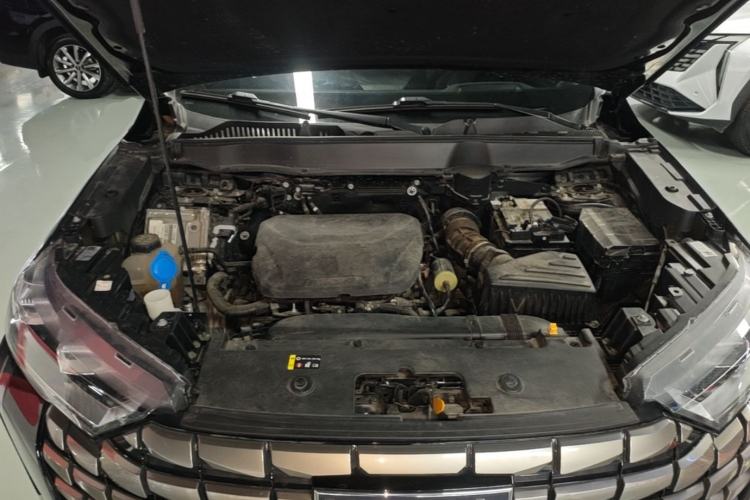 Used Haval H6 2024 1.5T Two-Wheel Drive Max Engine Bay