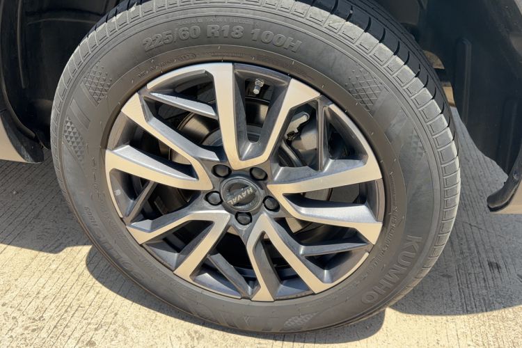 Used Haval H6 2024 1.5T Two-Wheel-Drive Classic Edition Exterior 1